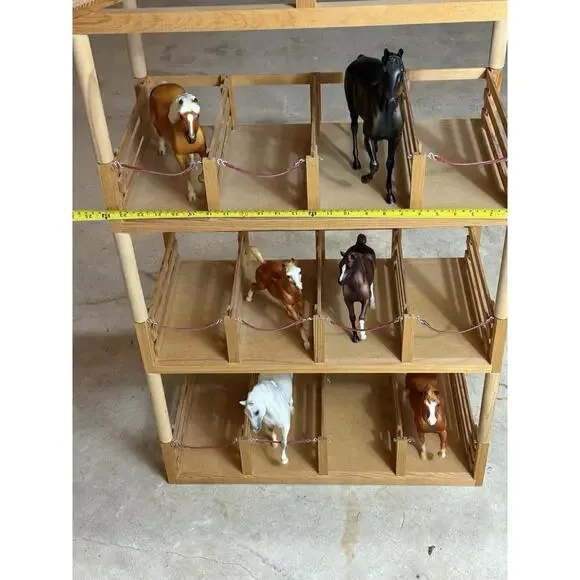 Vintage 1990s Wooden Deluxe 3-Tier Breyer Stable Barn Structure with 9 Stalls - Picture 10 of 12